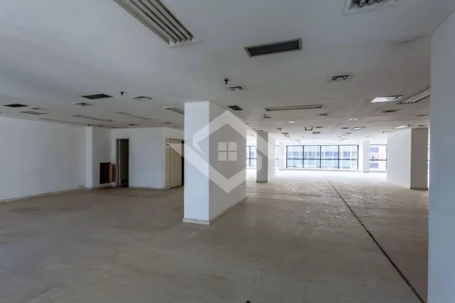 Imagem Andar Corporativo 500m² na Principal Via do Centro com Ar Central