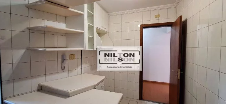 Imagem Apartamento com 3 dormitórios para alugar, 95 m² por R$ 2.800,00/mês - Cambuí - Campinas/SP