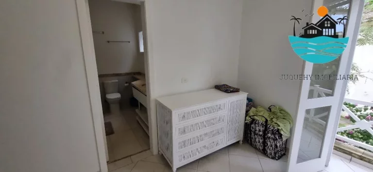 Imagem Aluguel Juquehy Condomínio - Casa em Juquehy com 4 dormitórios, 2 suítes, 150m da praia - Acomodação máx. 8-10 pessoas | Juquehy Imobiliária.