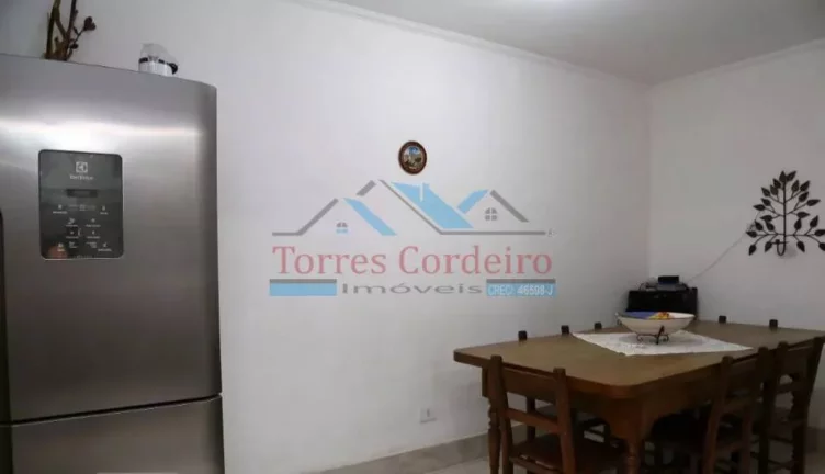 Imagem Sobrado com 3 dorm. + 2 vagas - Jardim Taboão