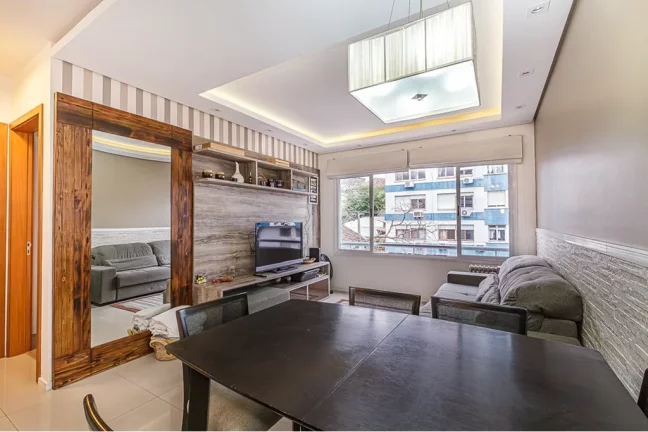 Apartamento com 2 Quartos à Venda, 65 m² em Petrópolis - Porto Alegre