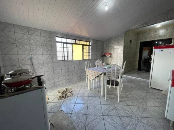 Imagem SOBRADO ESPAÇOSO NO PARQUE DOS PINHAIS