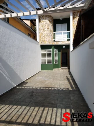 Imagem Venda Casa 2 quartos, 2 suítes em Aricanduva, São Paulo-SP: 100m², 3 banheiros, 2 vagas - Imperdível!