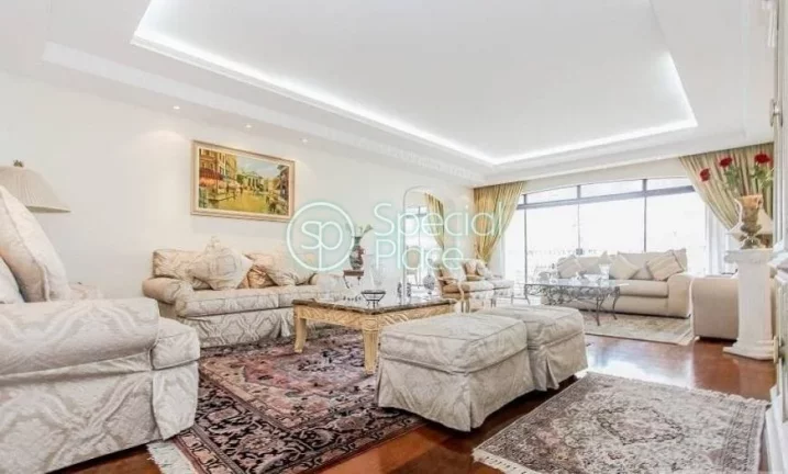 Imagem Belíssimo apartamento com 350m² de área privativa, 5 dormitórios ( 2 suítes ) e 4 vagas na gara...