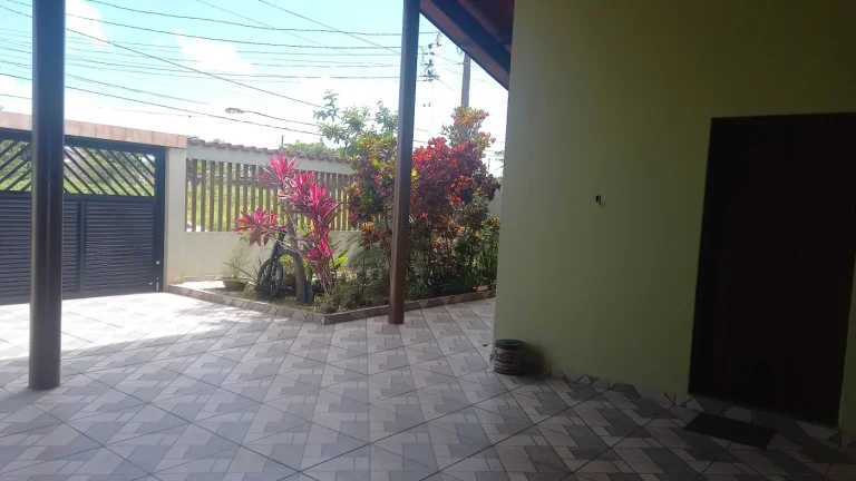 Imagem Casa para Temporada em Itanhaém, Bopiranga, 3 dormitórios, 2 banheiros, 5 vagas