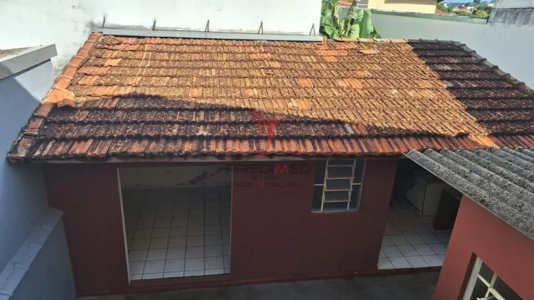 Imagem Vendo Sobrado com vocação comercial na Cidade se São Pedro-SP