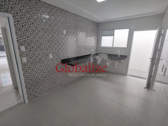 Imagem Sobreposta baixa com 3 suítes , piscina e 1 vaga de garagem no bairro da Ponta da Praia em Santos (SP) por R$.990.000,00