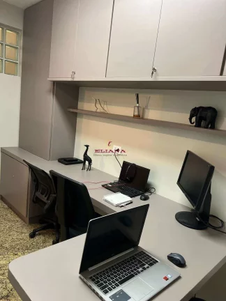 Imagem Sobrado à venda em Osasco, Centro, com 4 quartos, 354m²