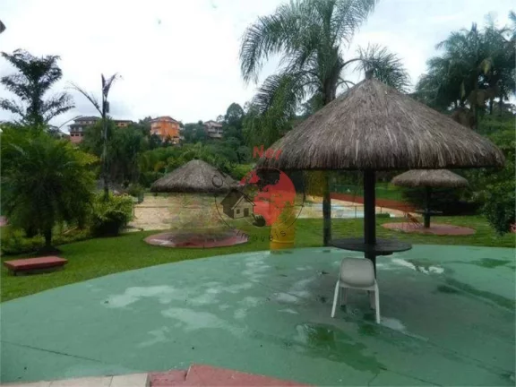 Imagem Sobrado estudo permuta de menor valor ,3 dorms 1 suíte com closet e hidro, sacada ,quintal, piscina privativa, Itapevi . São paulo