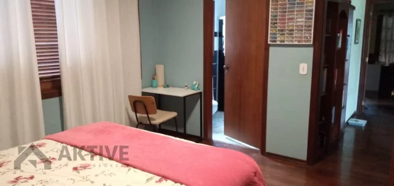 Imagem Casa de Condomínio em Aldeia da Serra - Santana de Parnaíba, SP