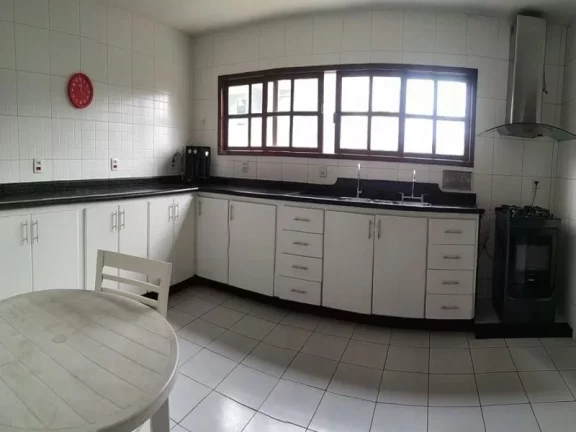Imagem CASA COM 4 DORMITÓRIOS À VENDA, 282 M² POR R$ 600.000,00 - CANCELA PRETA - MACAÉ/RJ