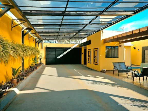 Imagem Casa térrea moderna à venda com lazer completo no Bairro Rita Vieira