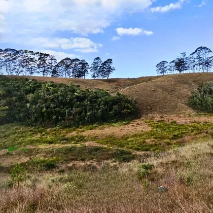 Imagem O Ápice da Mantiqueira: 484.000 m² com Vista 360°, Cachoeira Privativa e Altitude de 1.785m em Campos do Jordão