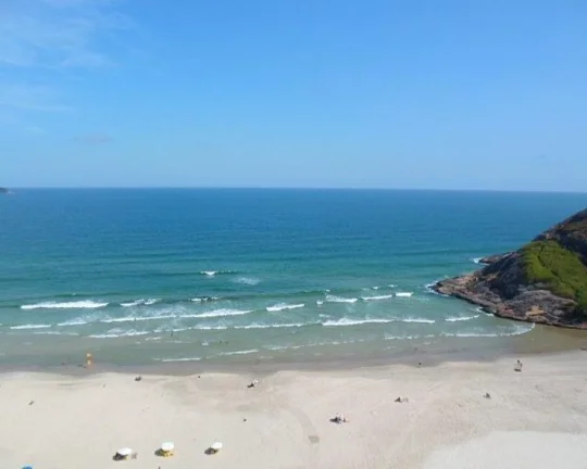 Imagem Apartamento à venda no Guarujá na Praia da Enseada.