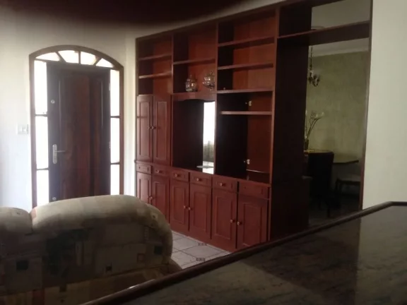 Imagem Casa com 3 dormitórios, 234 m² - venda por R$ 750.000,00 ou aluguel por R$ 4.680,00/mês - Vila Correa - Ferraz de Vasconcelos/SP