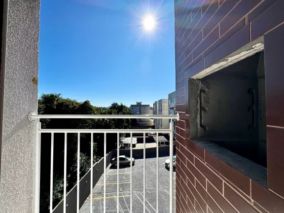 Imagem Apartamento com 2 dormitórios e 1 vaga de garagem em Santo Antônio - São José dos Pinhais