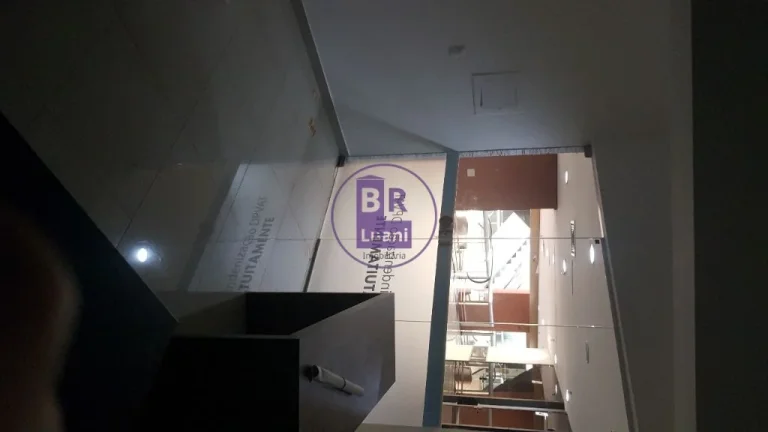 Imagem Sala á venda no Complexo Oscar Fungart