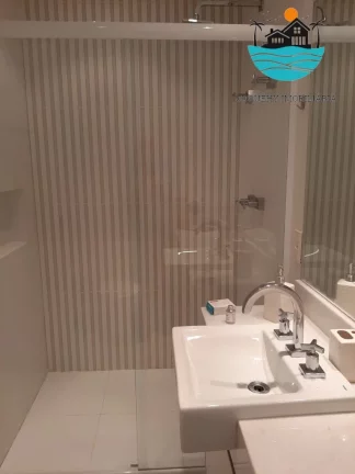 Imagem Casa para alugar em condomínio fechado em Juquehy com 4 dormitórios, 2 suíte, 50m da praia - Acomodação máx. 10 pessoas | Juquehy Imobiliária
