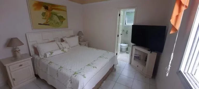 Imagem APARTAMENTO SUPER AMPLO CLEAN, MOBILIADO, COM VISTA PARA O MAR
