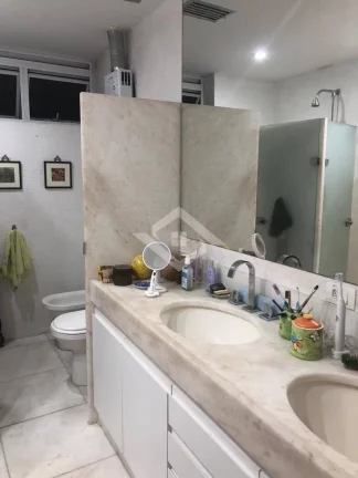 Imagem VENDA LINDA COBERTURA DUPLEX AVENIDA ATLÂNTICA 300 M²