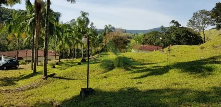Imagem Sítio Encantador à Venda em Piracaia - Perímetro Urbano