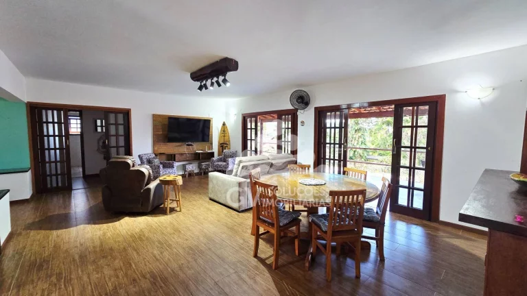 Imagem Casa com 5 quartos à venda, por R$ 2.200.000 - Condomínio Samola - Ubatuba/SP