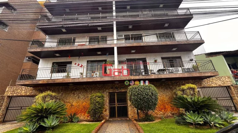 Imagem Apartamento com 3 dormitórios à venda, 110 m² por R$ 650.000,00 - Centro - Cabo Frio/RJ