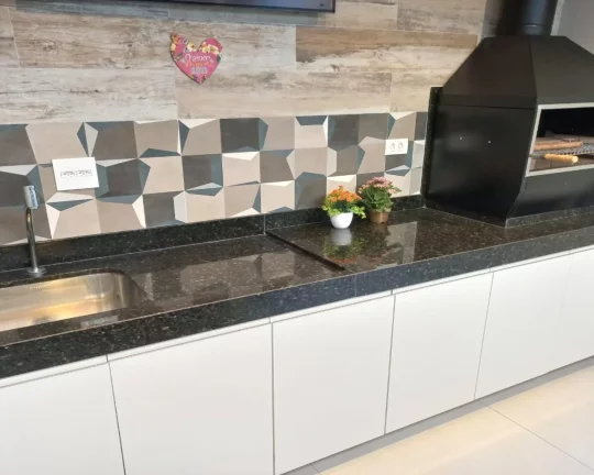 Imagem CONDOMINIO PROX AO SQUARE - IMPECAVEL COM AREA GOURMET
