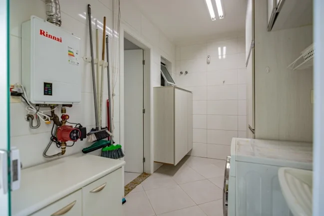 Imagem Sobrado Vila Romana - 188M², 4 Dorms, 4 Suítes, 2 Vagas, Face Norte, Móveis Planejados, Mobiliado, Churrasqueira.