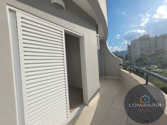 Imagem Apartamento triplex no Itaguá a poucos passos da orla!!