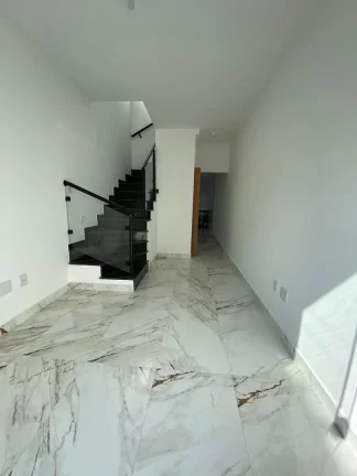 Imagem Sobrado com 2 dormitórios à venda, 72 m² por R$ 350.000,00 - Parque Recanto Mônica - Itaquaquecetuba/SP