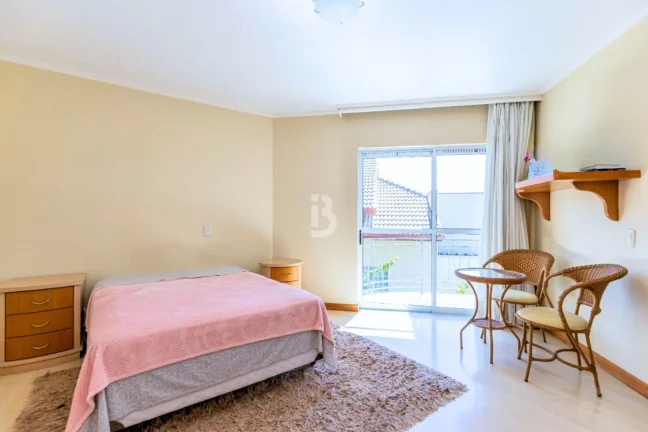 Imagem Casa Alto Padrão em São João, Curitiba/PR
