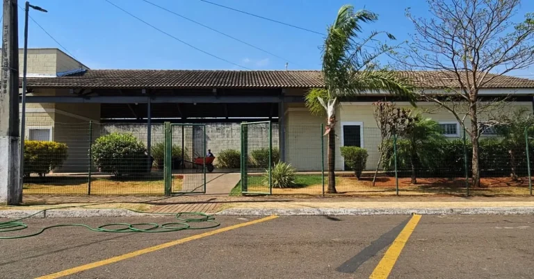 Imagem Casa 3/4 C Suite Em Condominio Em Trindade Com Entrada Zero Para Renda De 10k