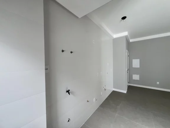 Imagem Apartamento para Venda em Florianópolis / SC no bairro Cachoeira do Bom Jesus