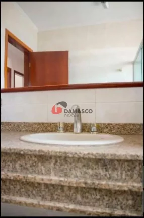 Imagem Sobrado à venda 3 Quartos, 4 Vagas, 197 m², Nova Gerty, São Caetano do Sul - SP