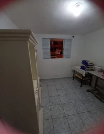 Imagem Oportunidade Imperdível: Casa à Venda na Vila Bela Vista, Santo André-SP com 4 quartos, 2 banheiros e 2 vagas de garagem