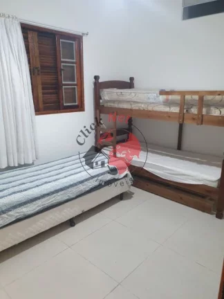 Imagem Casa em Condomínio ,estudo troca por são bernardo 2 dormitórios, wc,cozinha grande, quintal, entrada individual e 1 vaga. Maracanã, Praia Grande