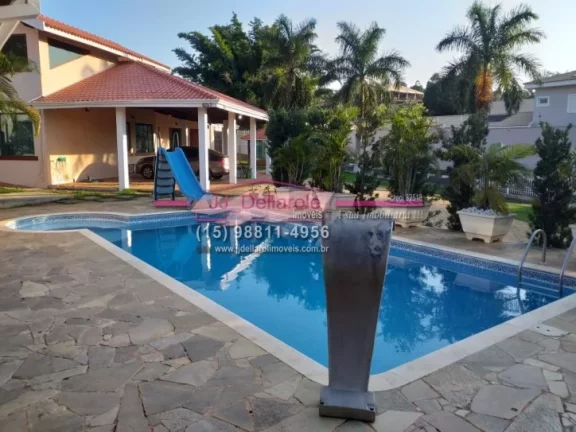 Imagem Belíssima casa em condomínio de alto Padrão
