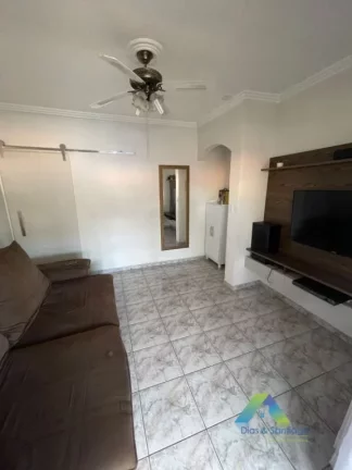 Imagem SANTO ANDRÉ Sobrado 193M², 3 dormitórios, 2 vagas com ótima localização e valor !!!