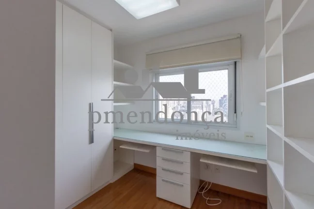 Imagem Apartamento com 146m², face norte, em andar alto com vista incrível para o Parque da Água Branca .