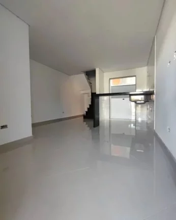 Imagem SOBRADO PADRÃO A VENDA NO BAIRRO CAMILÓPLIS