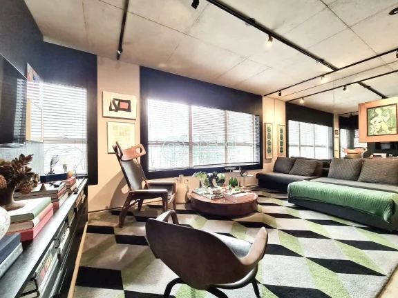 Imagem O apartamento, projetado pelo renomado arquiteto Marlon Gama, que já participou da Casa Cor São Pa...