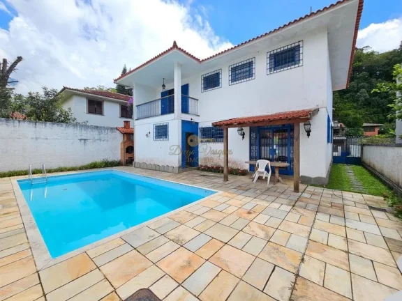 Imagem Casa para Venda em Teresópolis / RJ no bairro Comary
