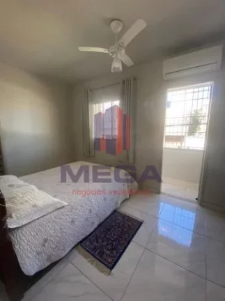 Imagem CASA COM EXCELENTE 3 ANDARES, ESTRUTURA COM LOCALIZAÇÃO PRÓXIMO A VIA DE ACESSO A 3 ª PONTE!
