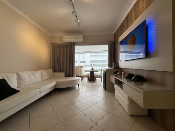 Imagem Apartamento Decorado com Sol da Manhã na Riviera à Venda
