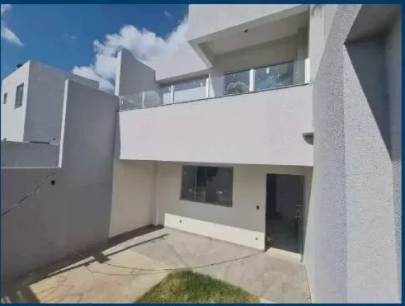 Imagem Casa geminada, 2 quartos - Céu Azul