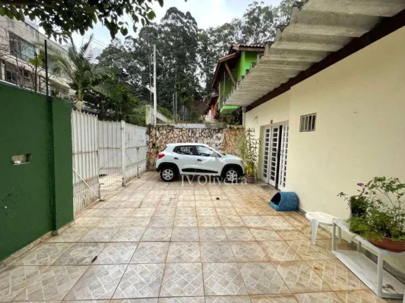 Imagem Sobrado com 4 dormitórios à venda, 240 m² por R$ 800.000 - Paraíso do Morumbi - São Paulo/SP