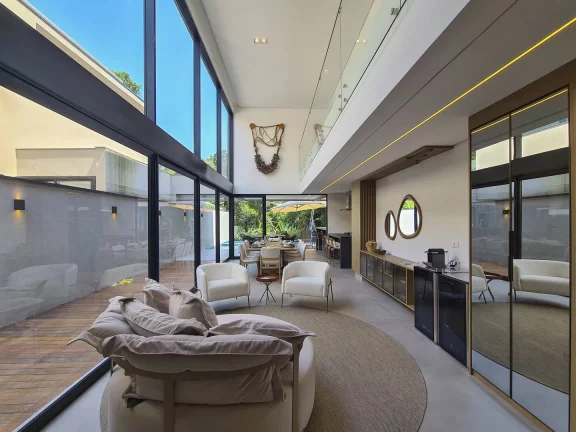 Imagem Casa com 5 dormitórios à venda, 409 m por R$ 8.500.000,00 - Riviera