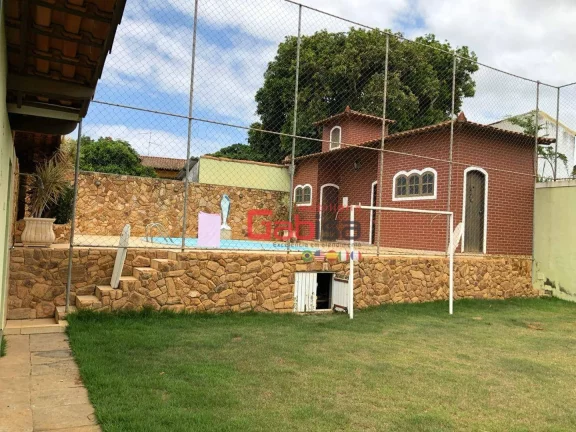 Imagem Casa com 4 dormitórios à venda, 320 m² por R$ 900.000,00 - Balneário São Pedro - São Pedro da Aldeia/RJ