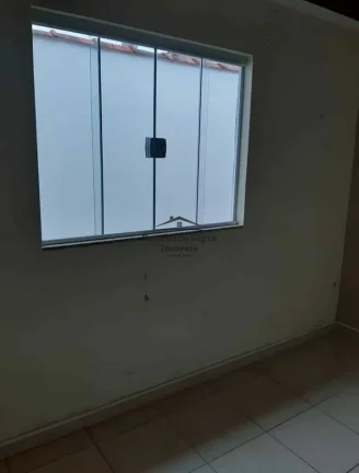 Imagem Casa à venda no bairro Parque Santa Clara - Guaratinguetá/SP